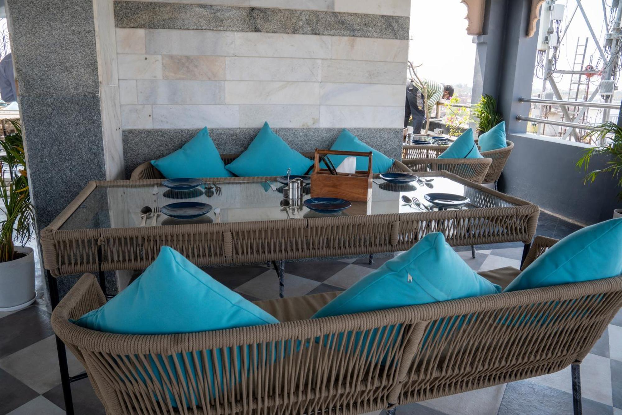 Hotel Sun Grand Агра Экстерьер фото